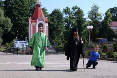 Накануне дня Святой Троицы Епископ Антоний совершил всенощное бдение в Покровском соборе