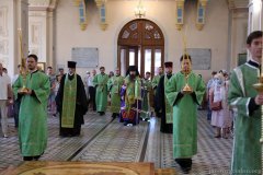 Накануне дня Святой Троицы Епископ Антоний совершил всенощное бдение в Покровском соборе