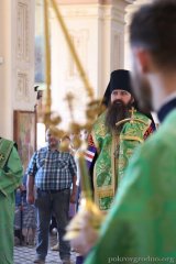 Накануне дня Святой Троицы Епископ Антоний совершил всенощное бдение в Покровском соборе