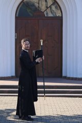 В Троицкую родительскую субботу епископ Антоний совершил Божественную литургию и панихиду в Покровском соборе