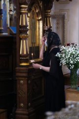 В Троицкую родительскую субботу епископ Антоний совершил Божественную литургию и панихиду в Покровском соборе