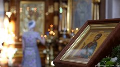 Епископ Антоний совершил в Покровском соборе молебен с чтением акафиста Пресвятой Богородице