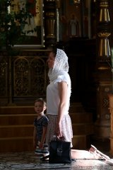 Епископ Антоний совершил в Покровском соборе молебен с чтением акафиста Пресвятой Богородице