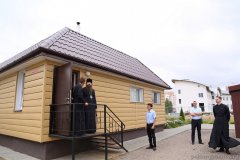Епископ Антоний ознакомился с ходом строительных работ на приходе храма святителя Спиридона Тримифунтского