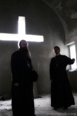 Епископ Антоний ознакомился с ходом строительных работ на приходе храма святителя Спиридона Тримифунтского