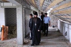 Епископ Антоний ознакомился с ходом строительных работ на приходе храма святителя Спиридона Тримифунтского