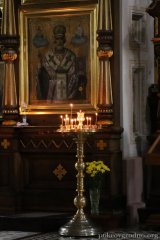 Накануне праздника Собора Всех Святых епископ Антоний совершил всенощное бдение в Покровском соборе