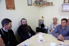 Епископ Антоний познакомился с историей и настоящей деятельностью православного общества трезвости "Покровское"