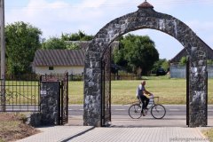 Епіскап Антоній узначаліў служэнне літургіі ў Крыжаўздзвіжанскім храме вёскі Свіслач 