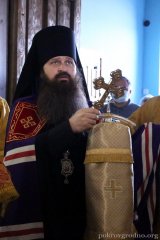 Епіскап Антоній узначаліў служэнне літургіі ў Крыжаўздзвіжанскім храме вёскі Свіслач 