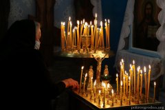 Епіскап Антоній узначаліў служэнне літургіі ў Крыжаўздзвіжанскім храме вёскі Свіслач 