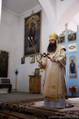 Епіскап Антоній узначаліў служэнне літургіі ў Крыжаўздзвіжанскім храме вёскі Свіслач 