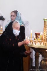 Епіскап Антоній узначаліў служэнне літургіі ў Крыжаўздзвіжанскім храме вёскі Свіслач 