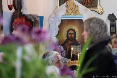 Епіскап Антоній узначаліў служэнне літургіі ў Крыжаўздзвіжанскім храме вёскі Свіслач 