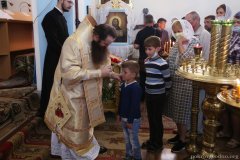 Епіскап Антоній узначаліў служэнне літургіі ў Крыжаўздзвіжанскім храме вёскі Свіслач 