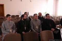 Епископ Антоний провел в Покровском соборе ряд встреч с сотрудниками епархиальных отделов