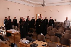 Епископ Антоний провел в Покровском соборе ряд встреч с сотрудниками епархиальных отделов