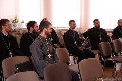 Епископ Антоний провел в Покровском соборе ряд встреч с сотрудниками епархиальных отделов