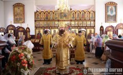 В день памяти равноапостольного великого князя Владимира епископ Антоний возглавил Божественную литургию во Владимирском храме г. Гродно