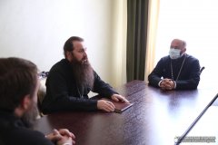 Епископ Антоний провел встречу с сотрудниками Гродненского епархиального управления