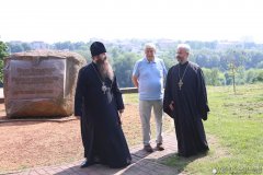 Посол Российской федерации посетил Борисо-Глебский храм на Коложе
