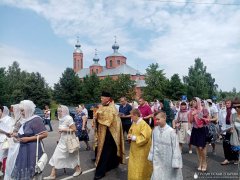 Крестный ход в Мостах