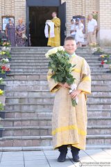 Престольные торжества в Петропавловском соборе Волковыска возглавил епископ Антоний