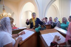 Престольные торжества в Петропавловском соборе Волковыска возглавил епископ Антоний