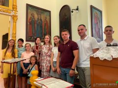 19 июля в  храме Святителя Николая Чудотворца г.п. Берестовица Берестовицкого благочиния состоялась торжественная встреча иконы Божией Матери «Умиление» (Локотская)