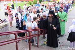 В день памяти преподобного Серафима Саровского епископ Антоний совершил Литургию в храме пророка Илии в агрогородке Обухово (новые фото)