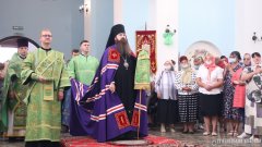 В день памяти преподобного Серафима Саровского епископ Антоний совершил Литургию в храме пророка Илии в агрогородке Обухово (новые фото)