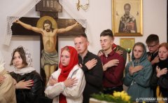 Епископ Антоний совершил ночную литургию с участниками молодёжного слёта Гродненской епархии 