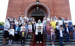 В неделю 8-ю по Пятидесятнице епископ Антоний совершил Божественную литургию в храме в честь иконы Божией  Матери «Всех скорбящих Радость» города Мосты