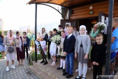 Епископ Антоний совершил Божественную литургию в храме святых Виленских мучеников города Гродно