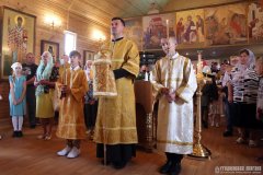 Епископ Антоний совершил Божественную литургию в храме святых Виленских мучеников города Гродно