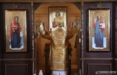 Епископ Антоний совершил Божественную литургию в храме святых Виленских мучеников города Гродно