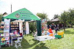 Епископ Антоний совершил Литургию на слёте православной молодежи Волковысского благочиния 