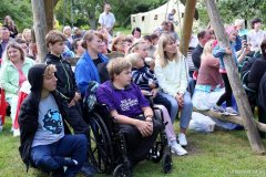 Епископ Антоний совершил Литургию на слёте православной молодежи Волковысского благочиния 