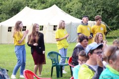 Епископ Антоний совершил Литургию на слёте православной молодежи Волковысского благочиния 