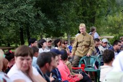 Епископ Антоний совершил Литургию на слёте православной молодежи Волковысского благочиния 