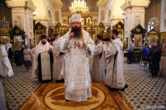 В канун Недели 9-й по Пятидесятнице Епископ Антоний совершил всенощное бдение в Свято-Покровском соборе