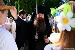 В неделю 9-ю по Пятидесятнице епископ Антоний совершил Божественную литургию в храме в честь святого Архангела Михаила города Щучин