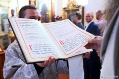 В неделю 9-ю по Пятидесятнице епископ Антоний совершил Божественную литургию в храме в честь святого Архангела Михаила города Щучин