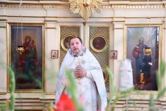 В неделю 9-ю по Пятидесятнице епископ Антоний совершил Божественную литургию в храме в честь святого Архангела Михаила города Щучин