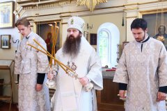 В неделю 9-ю по Пятидесятнице епископ Антоний совершил Божественную литургию в храме в честь святого Архангела Михаила города Щучин