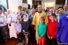 В неделю 9-ю по Пятидесятнице епископ Антоний совершил Божественную литургию в храме в честь святого Архангела Михаила города Щучин