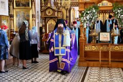 В канун праздника Успения Пресвятой Богородицы Епископ Антоний совершил всенощное бдение в Свято-Покровском соборе