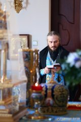 В канун праздника Успения Пресвятой Богородицы Епископ Антоний совершил всенощное бдение в Свято-Покровском соборе