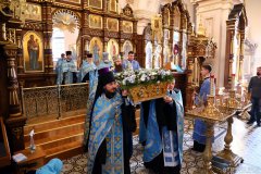 В канун праздника Успения Пресвятой Богородицы Епископ Антоний совершил всенощное бдение в Свято-Покровском соборе