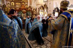 В канун праздника Успения Пресвятой Богородицы Епископ Антоний совершил всенощное бдение в Свято-Покровском соборе
